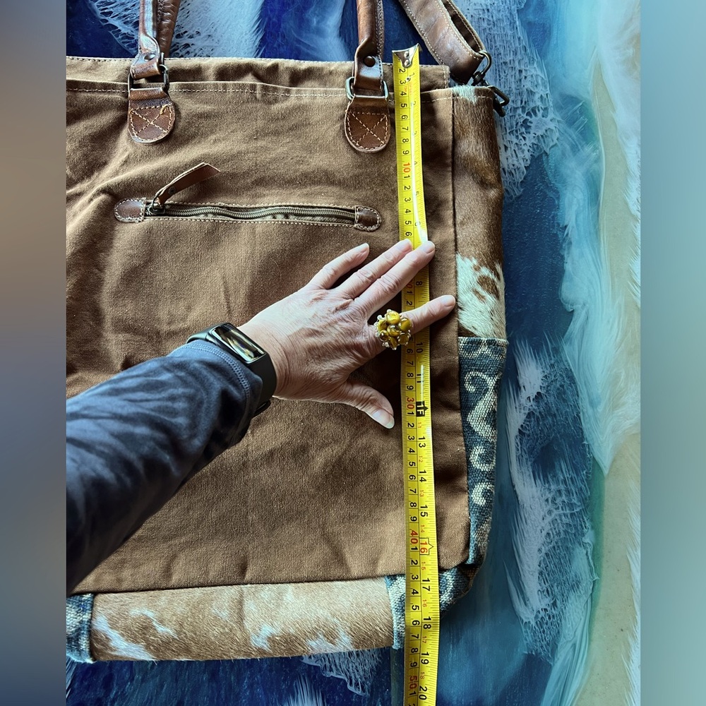 BUY or BUNDLE NEW! Patchwork Western, leather, suede, canvas,removable strapTOTE - Picture 4 of 16